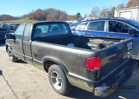 2001 Chevrolet S-10 Ls из США, поврежденный, VIN 1GCCS195518247416